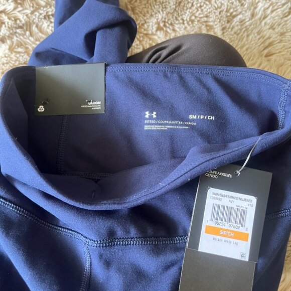 NEW Under Armour Leggings Small - Picture 4 of 4